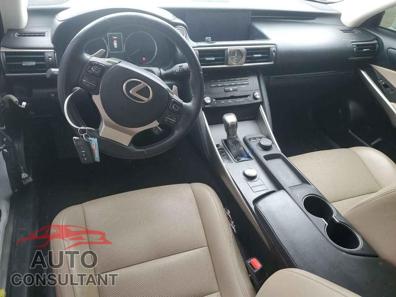LEXUS IS 2018 - JTHBA1D20J5066798
