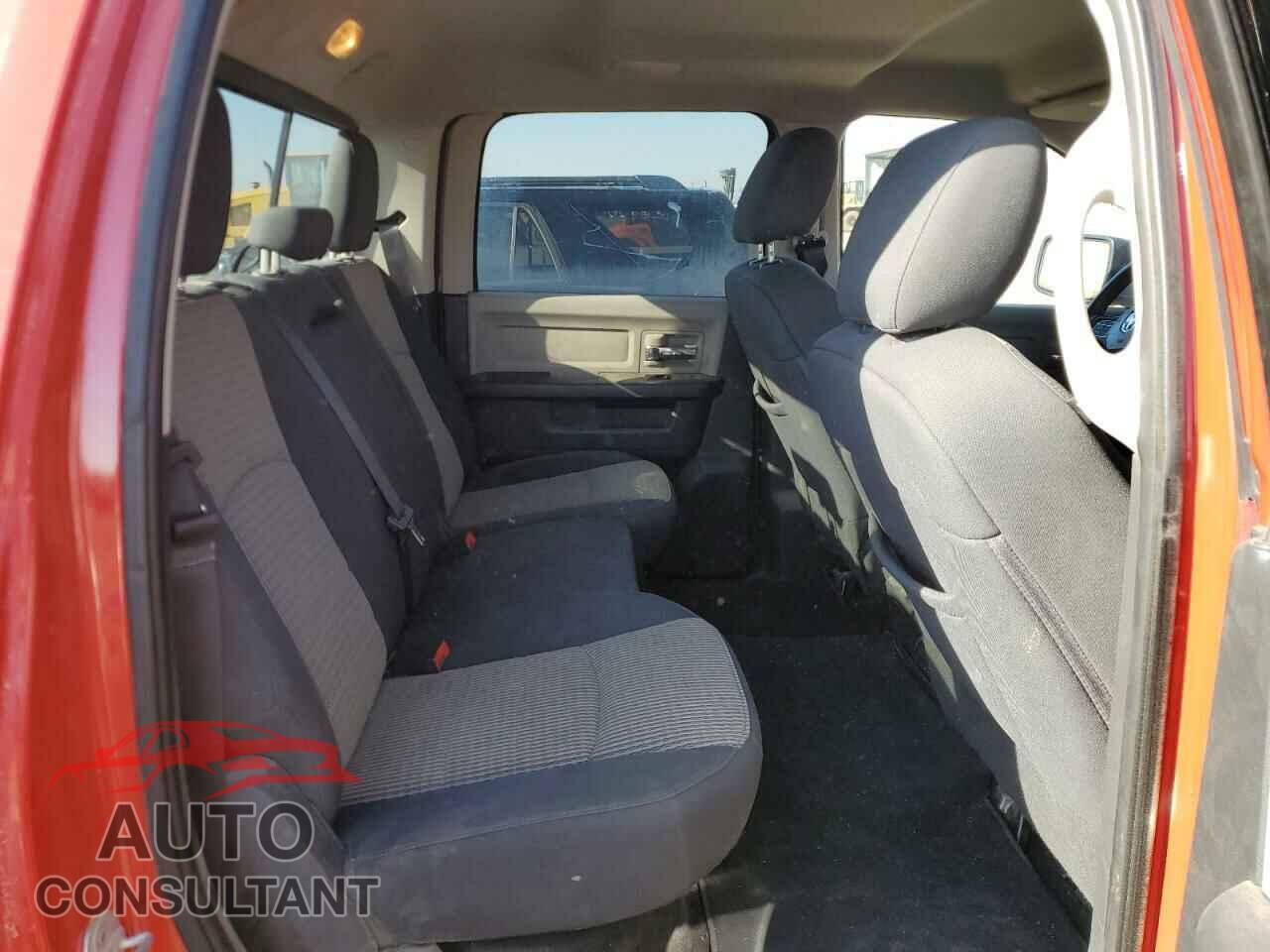 DODGE RAM 1500 2012 - 1C6RD7LT1CS267514