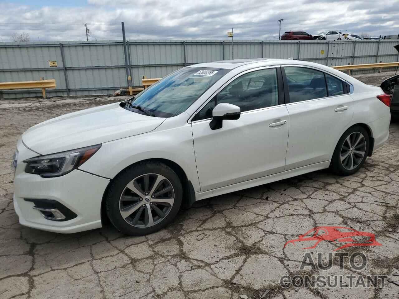 SUBARU LEGACY 2019 - 4S3BNAN65K3038645