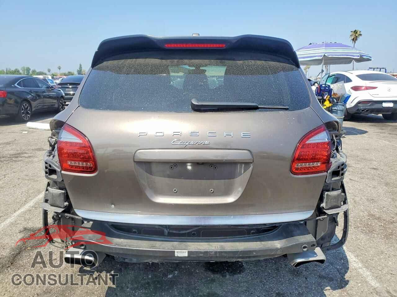 PORSCHE CAYENNE 2013 - WP1AA2A24DLA05718
