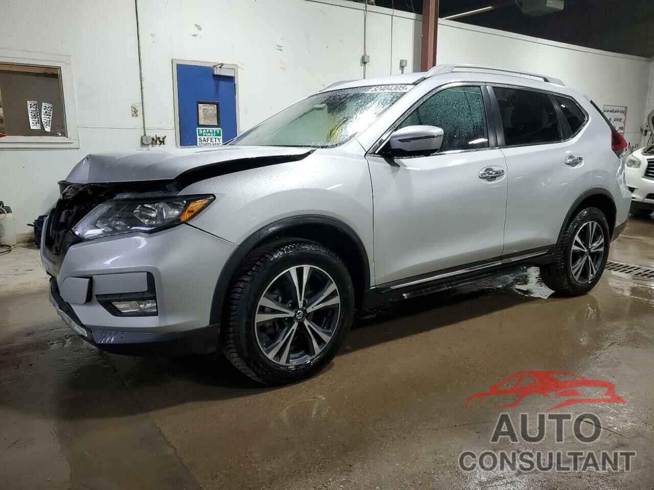 NISSAN ROGUE 2018 - 5N1AT2MV8JC802403