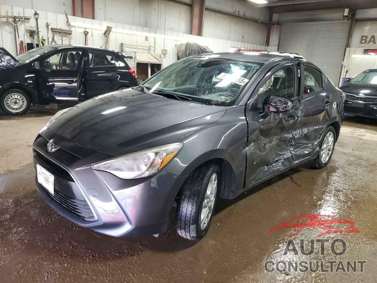 TOYOTA YARIS 2017 - 3MYDLBYV2HY155222
