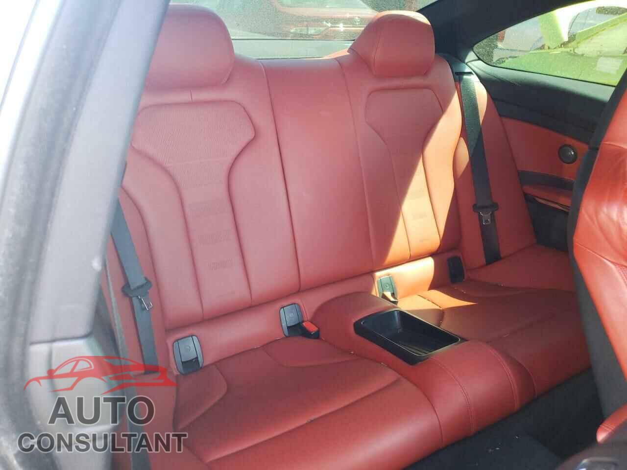 BMW M4 2016 - WBS3R9C52GK336884