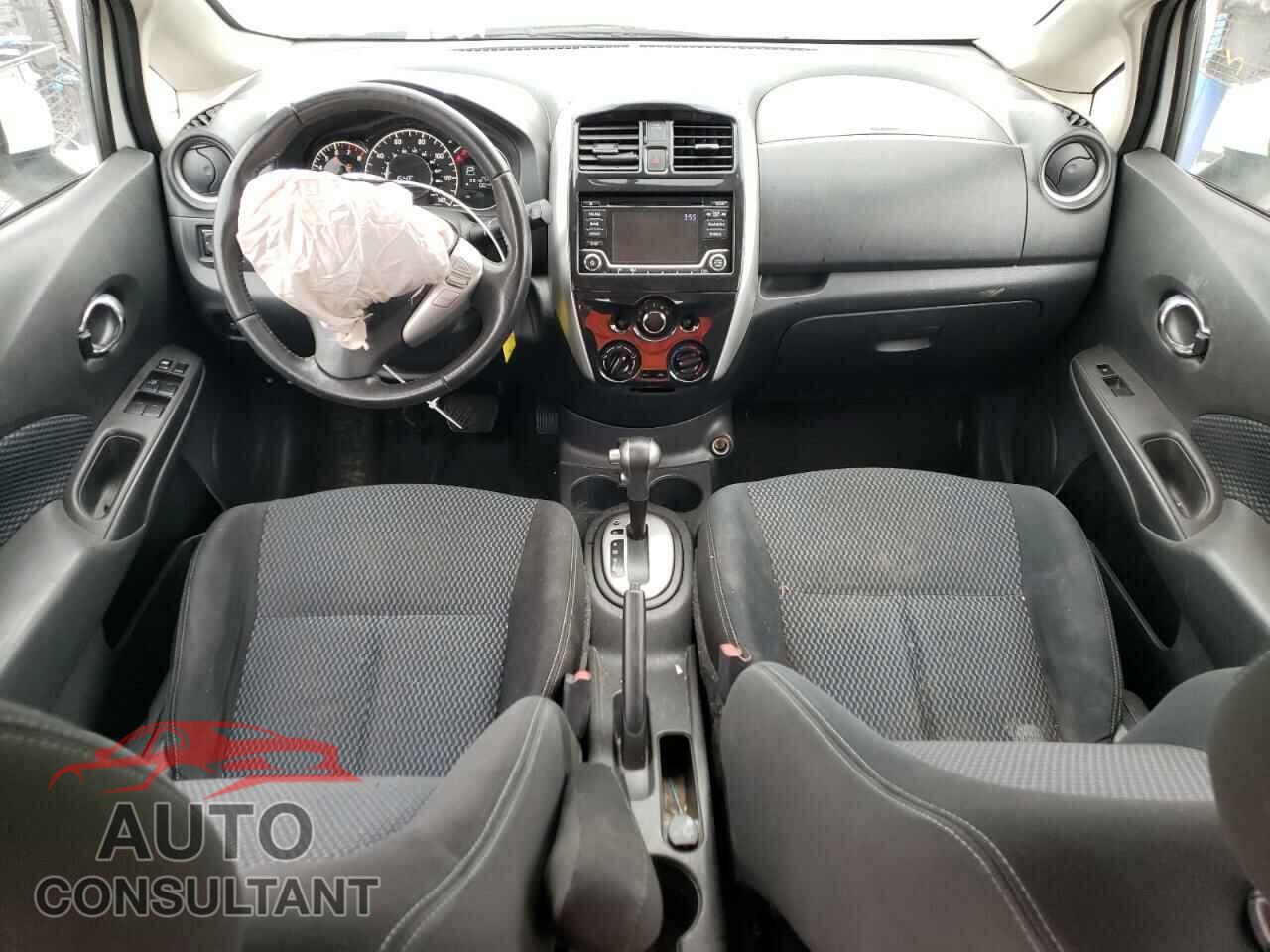 NISSAN VERSA 2017 - 3N1CE2CP5HL353371