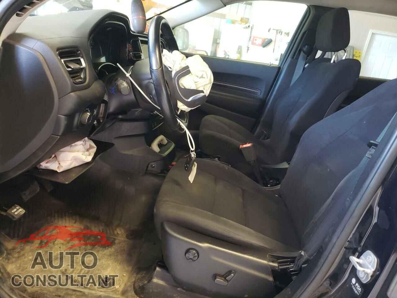 DODGE DURANGO 2021 - 1C4SDJFT6MC643574