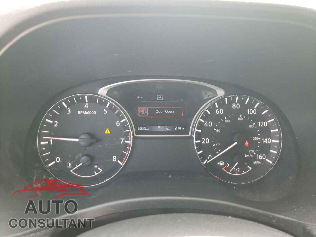 NISSAN PATHFINDER 2019 - 5N1DR2MNXKC614530