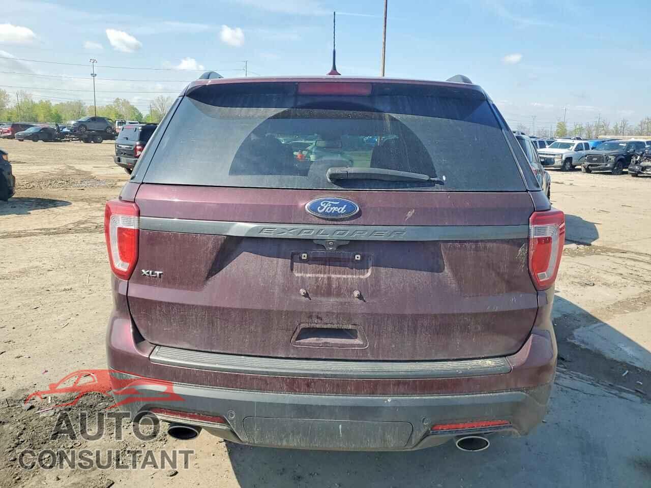 FORD EXPLORER 2018 - 1FM5K7D80JGB77130