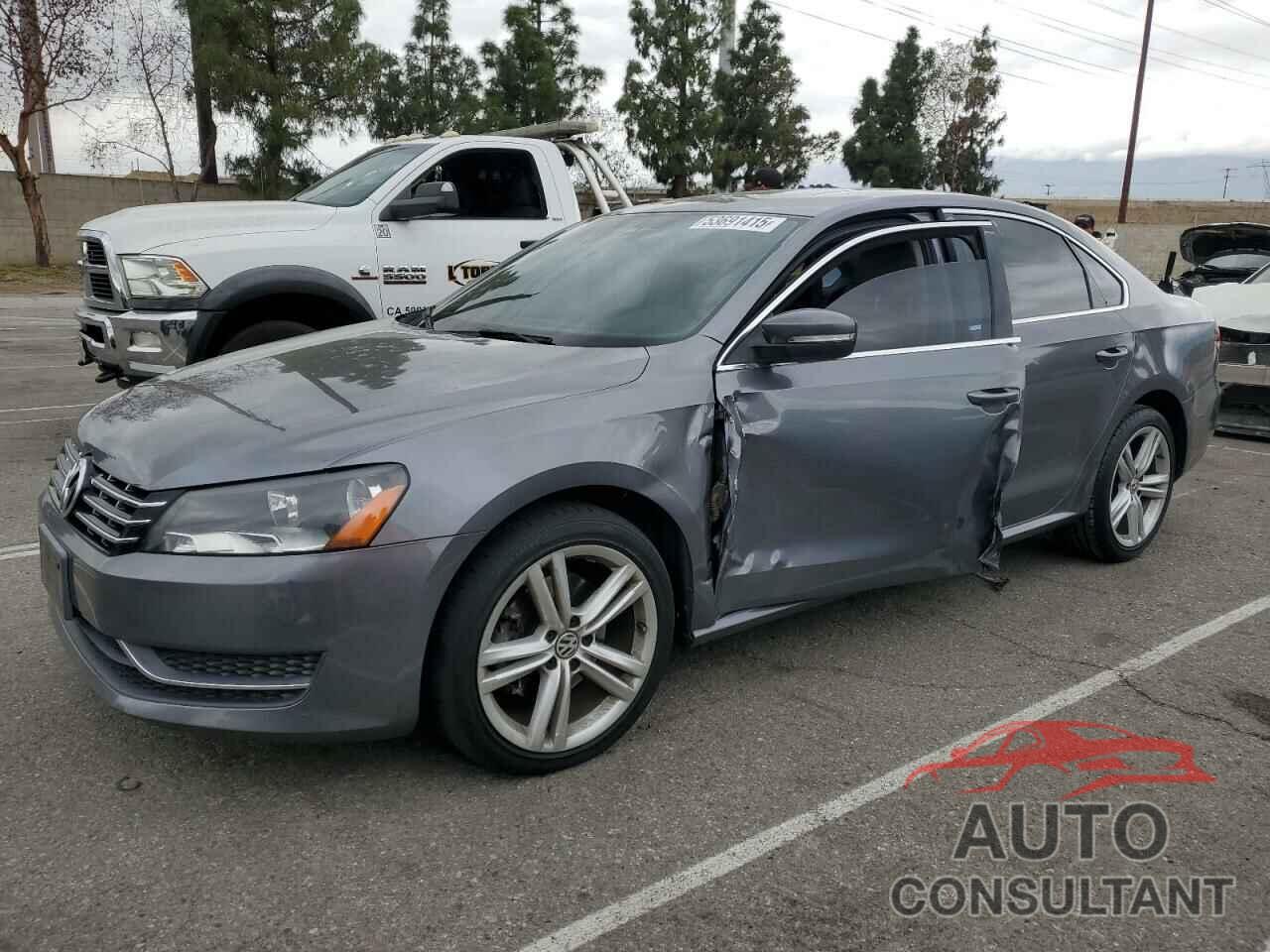 VOLKSWAGEN PASSAT 2014 - 1VWBN7A36EC001751