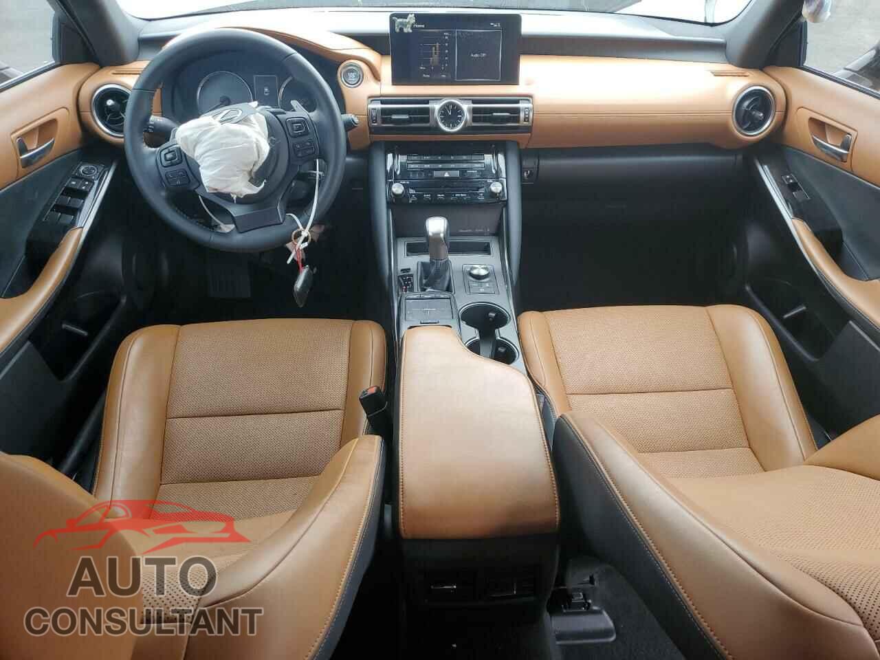 LEXUS IS 2021 - JTHAA1D24M5111290