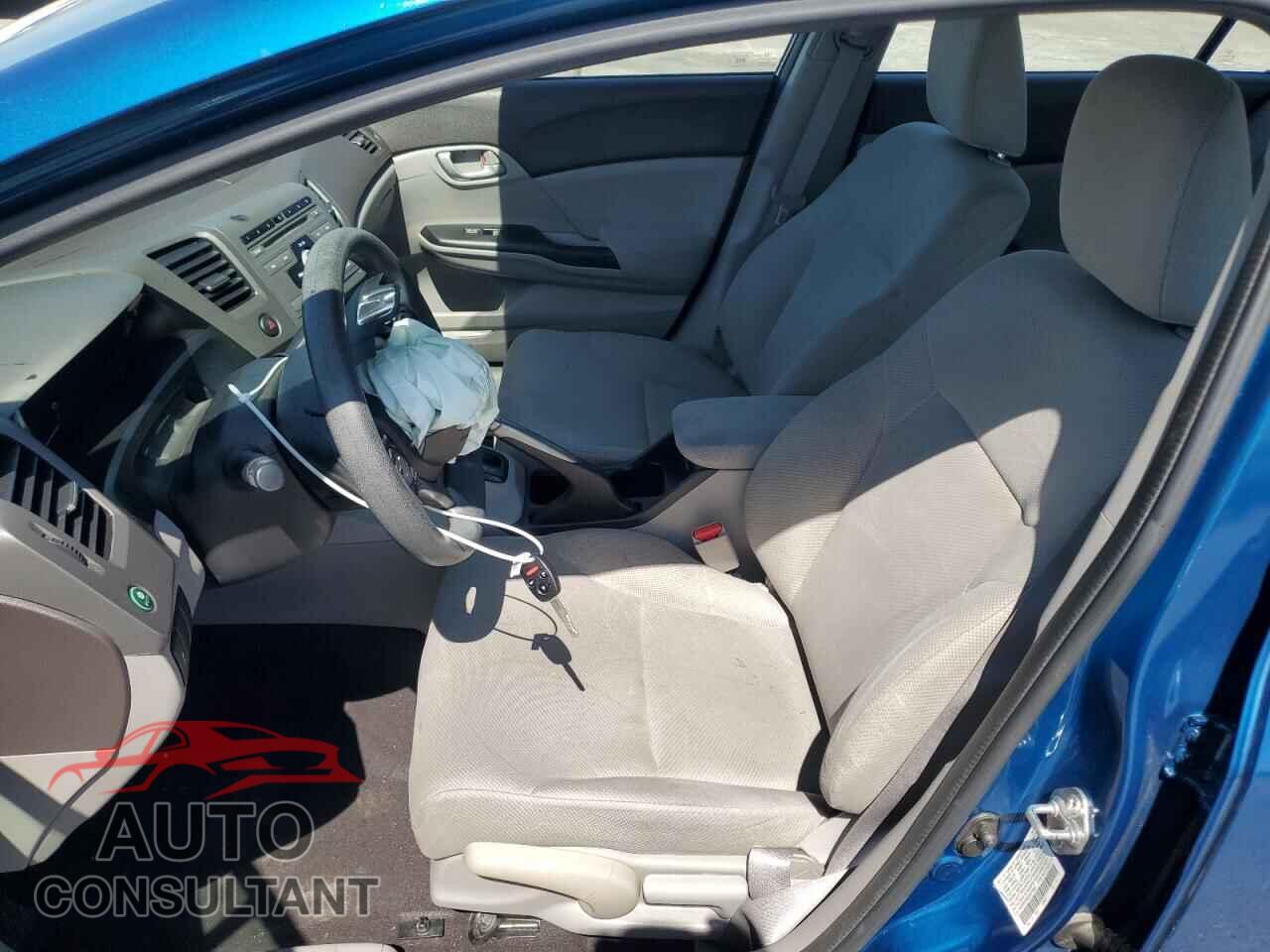 HONDA CIVIC 2012 - 2HGFB2F59CH575962