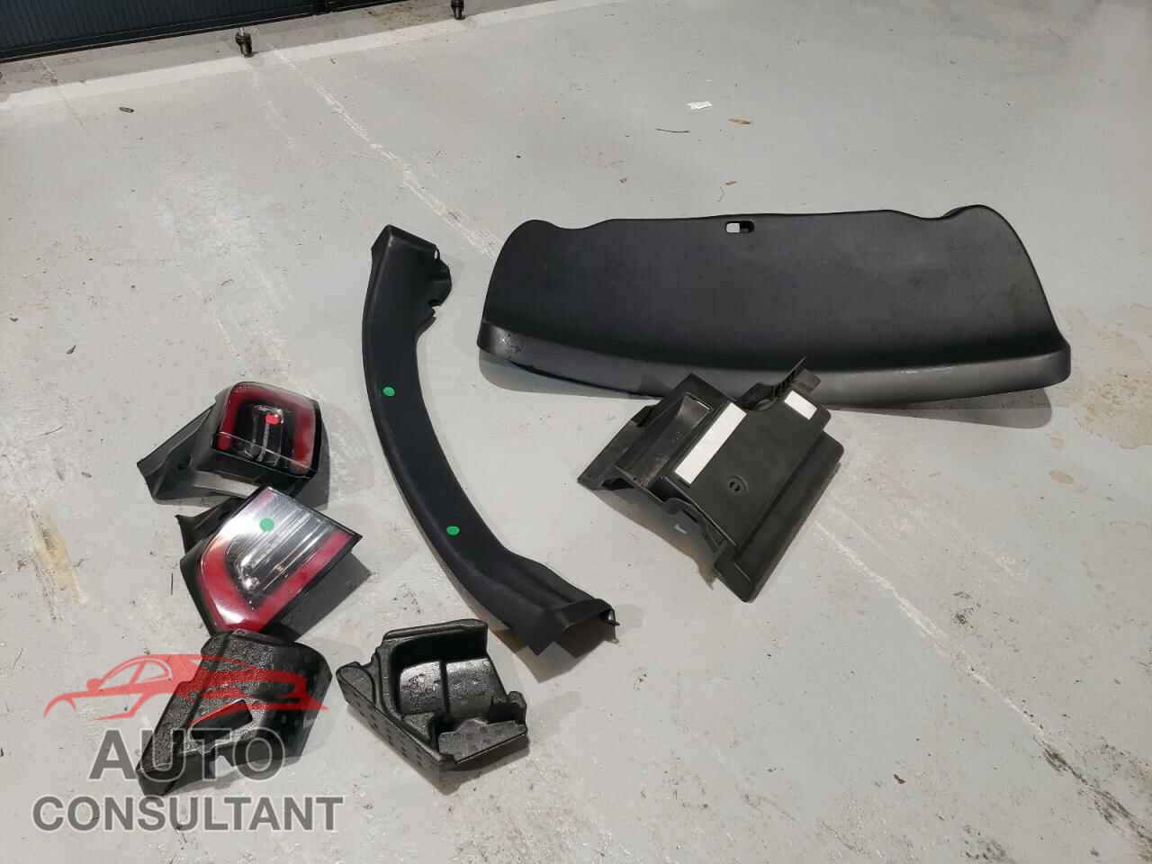 TESLA MODEL 3 2022 - 5YJ3E1EB5NF288444