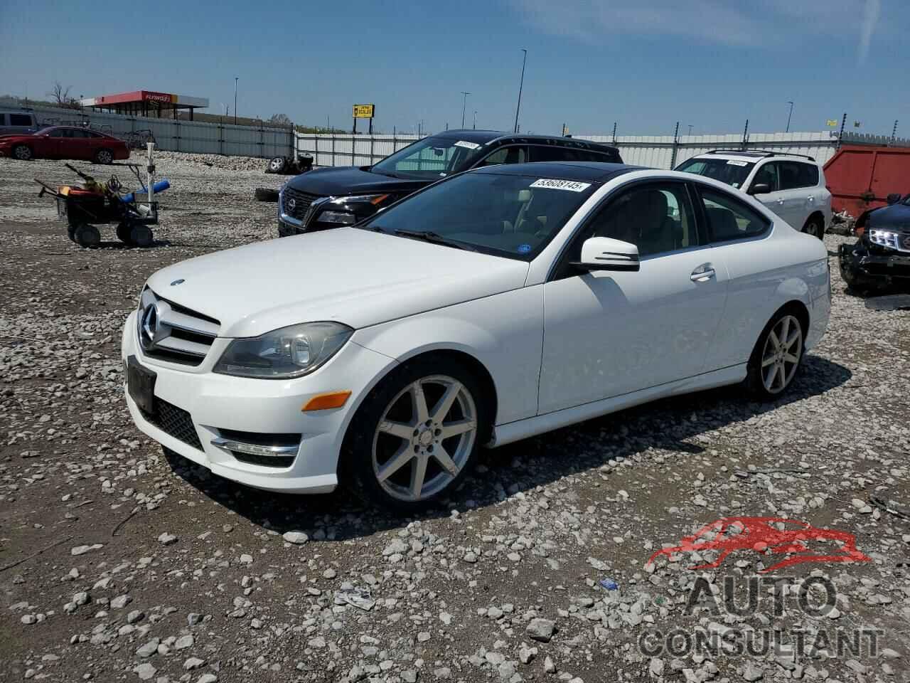 MERCEDES-BENZ C-CLASS 2013 - WDDGJ4HB9DF992589