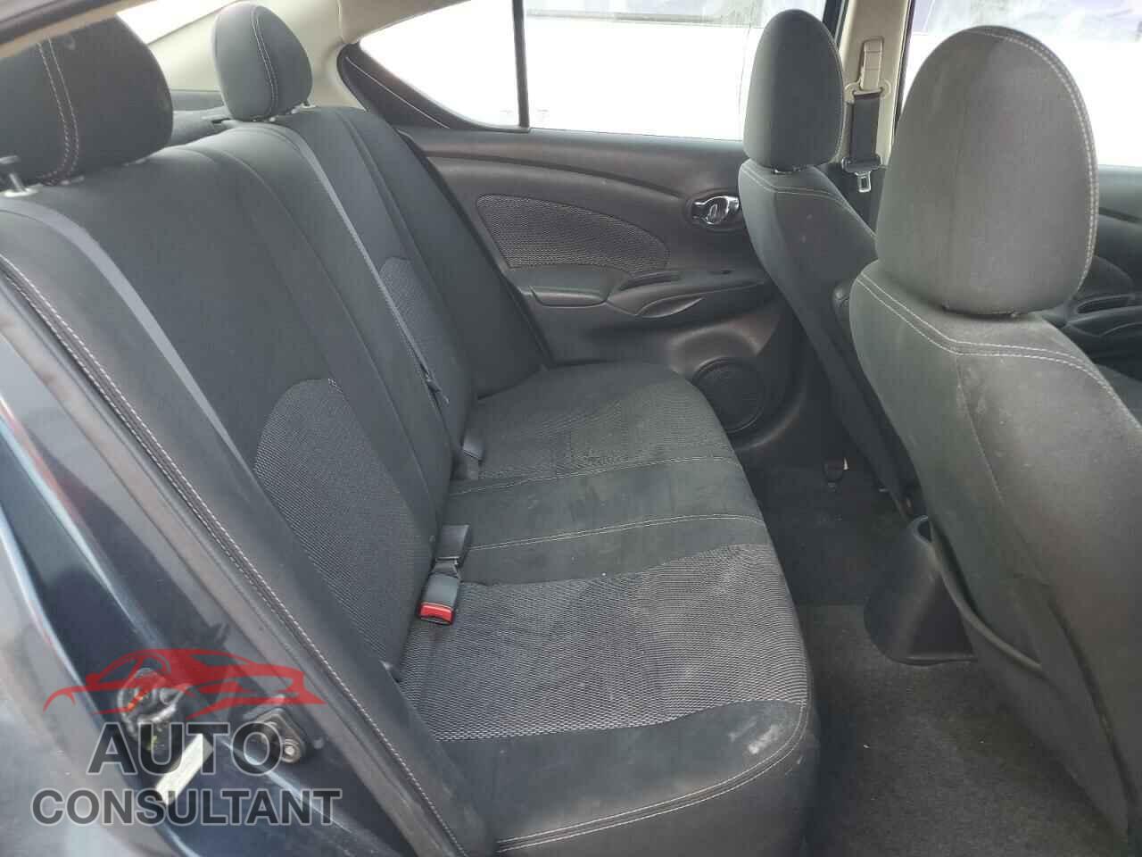 NISSAN VERSA 2017 - 3N1CN7AP3HL900315