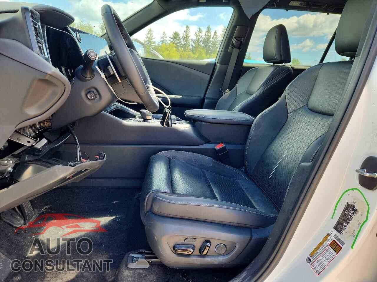 LEXUS UNKNOWN 2024 - 5TDAAAB68RS006261