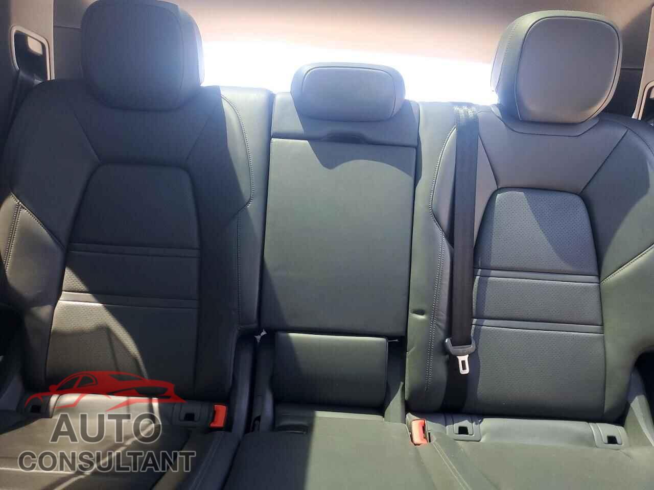 PORSCHE CAYENNE 2019 - WP1AA2AYXKDA06934