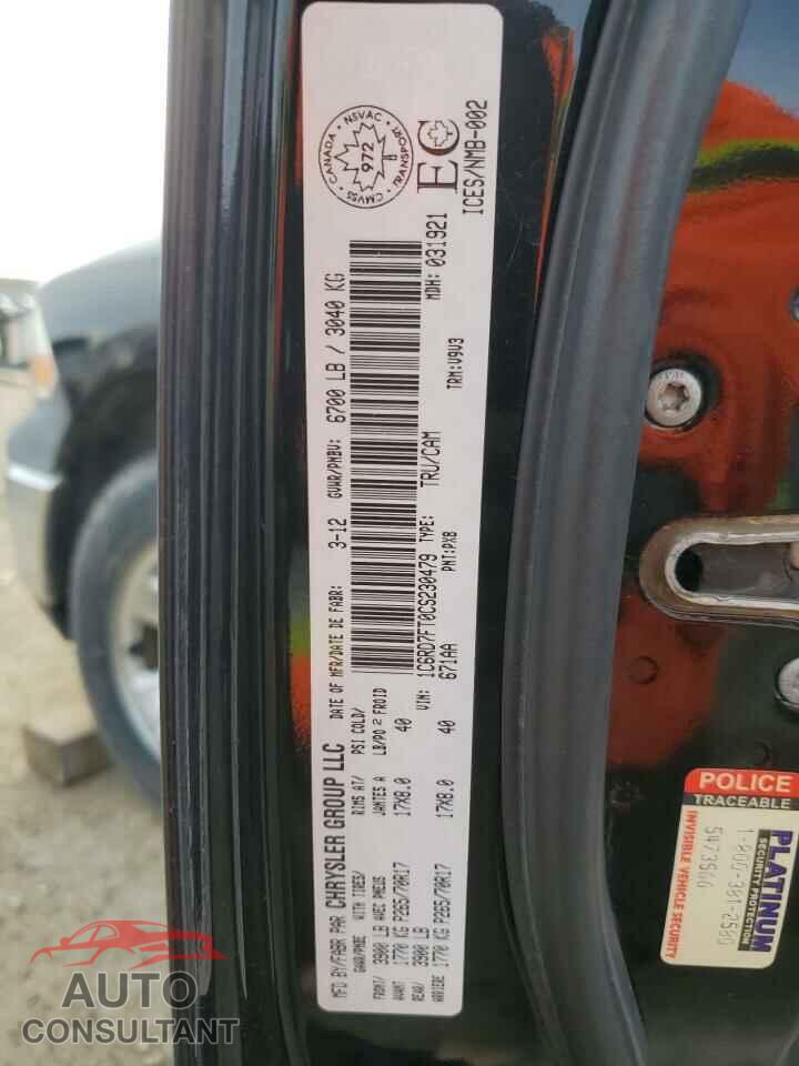DODGE RAM 1500 2012 - 1C6RD7FT0CS230479