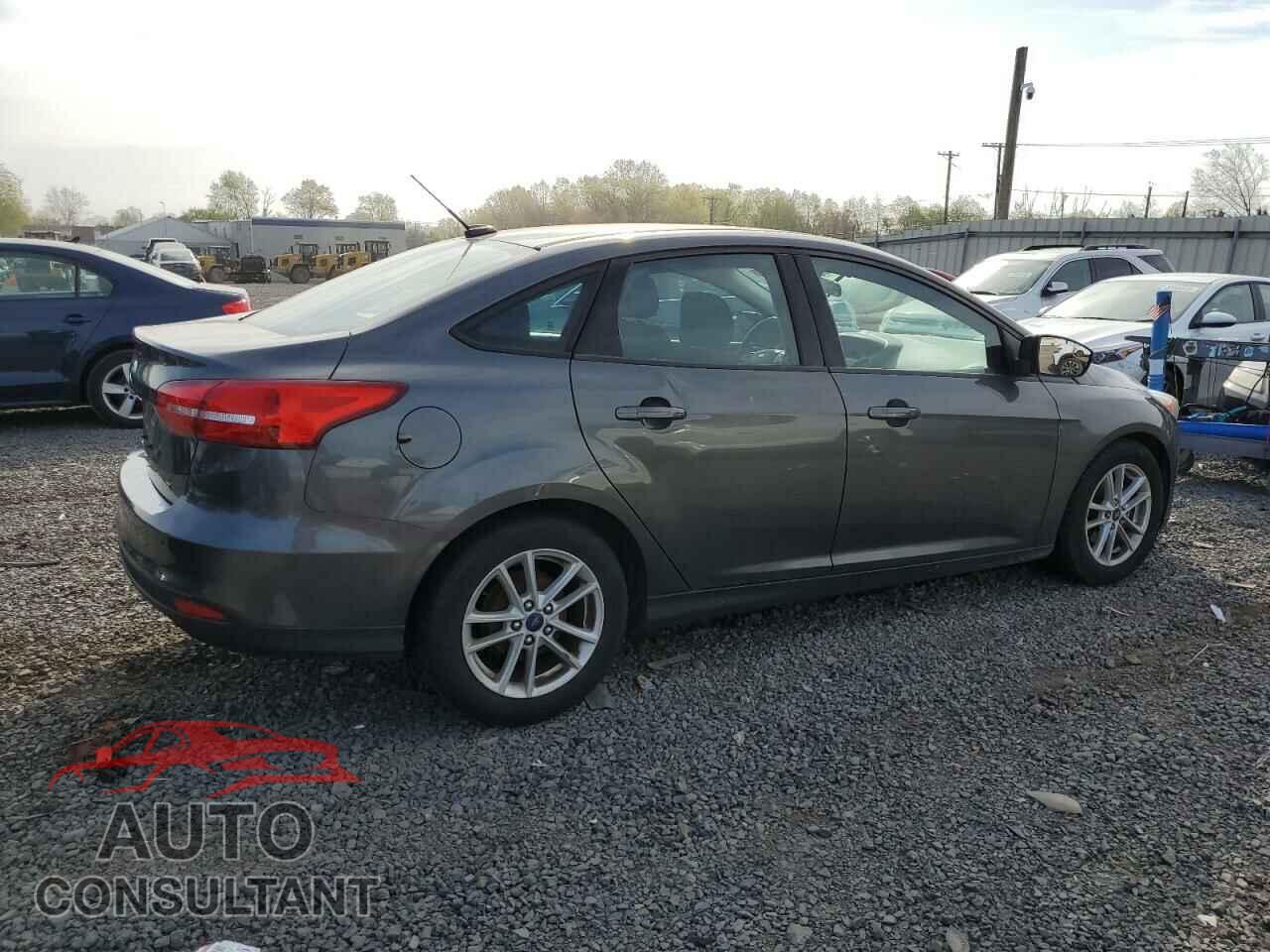 FORD FOCUS 2018 - 1FADP3F28JL208317