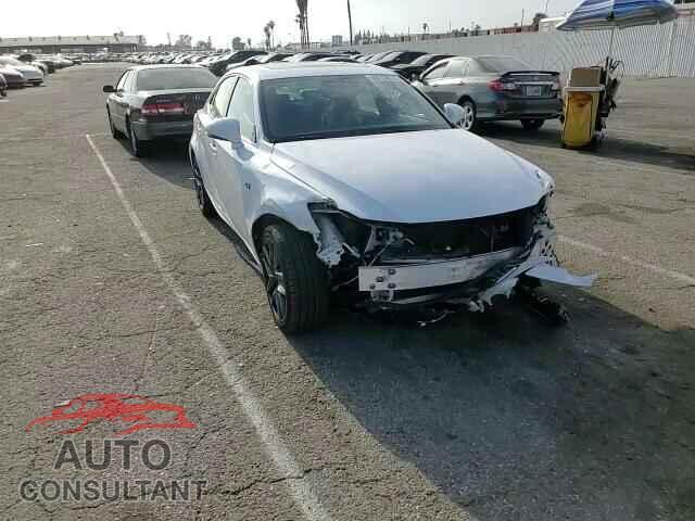 LEXUS IS 2015 - JTHBE1D22F5017405