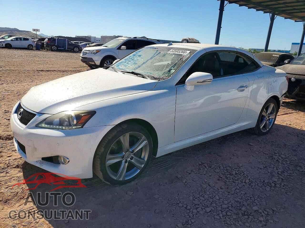 LEXUS IS 2015 - JTHFE2C28F2511424