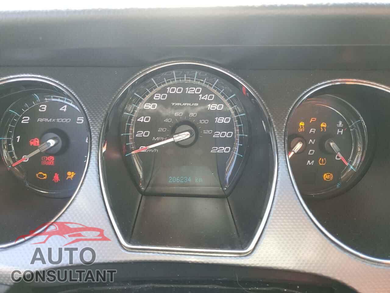 FORD TAURUS 2011 - 1FAHP2EW5BG105267