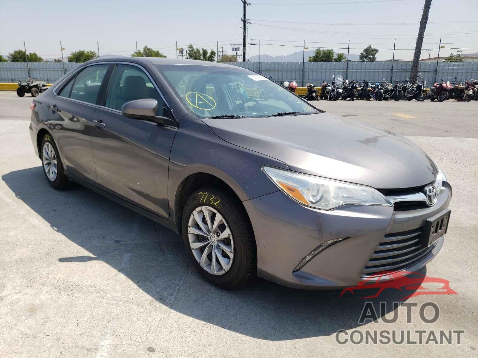 TOYOTA CAMRY 2016 - 4T4BF1FK6GR563807