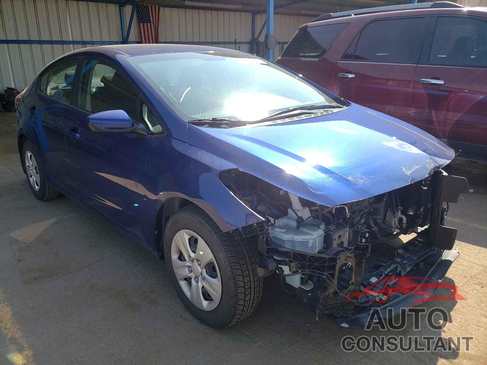 KIA FORTE 2018 - 3KPFK4A74JE258540