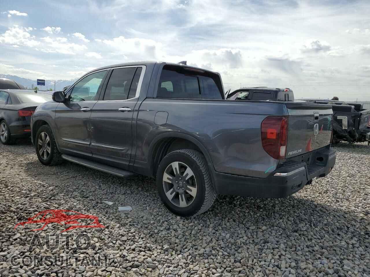 HONDA RIDGELINE 2017 - 5FPYK3F75HB025743
