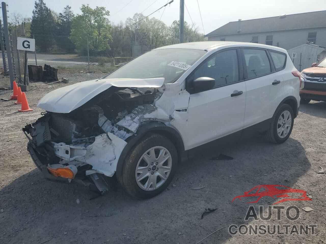FORD ESCAPE 2016 - 1FMCU0F73GUC06742