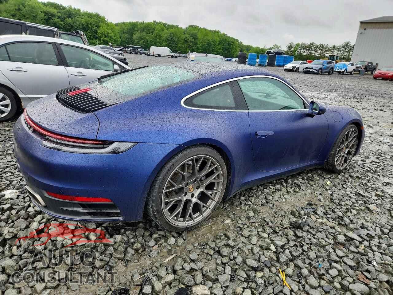 PORSCHE 911 2024 - WP0AA2A9XRS208219