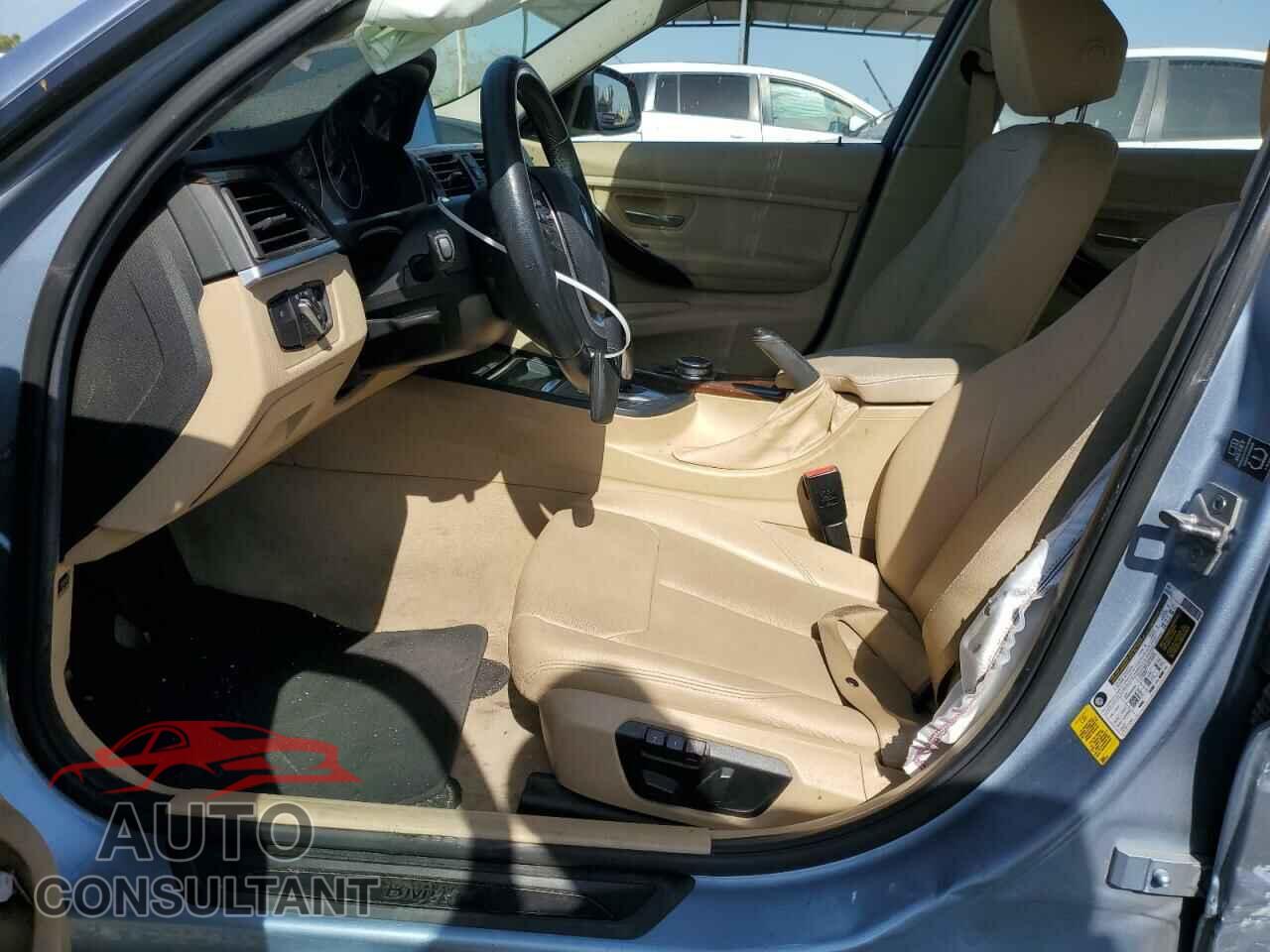 BMW 3 SERIES 2014 - WBA3D3C59EK156900