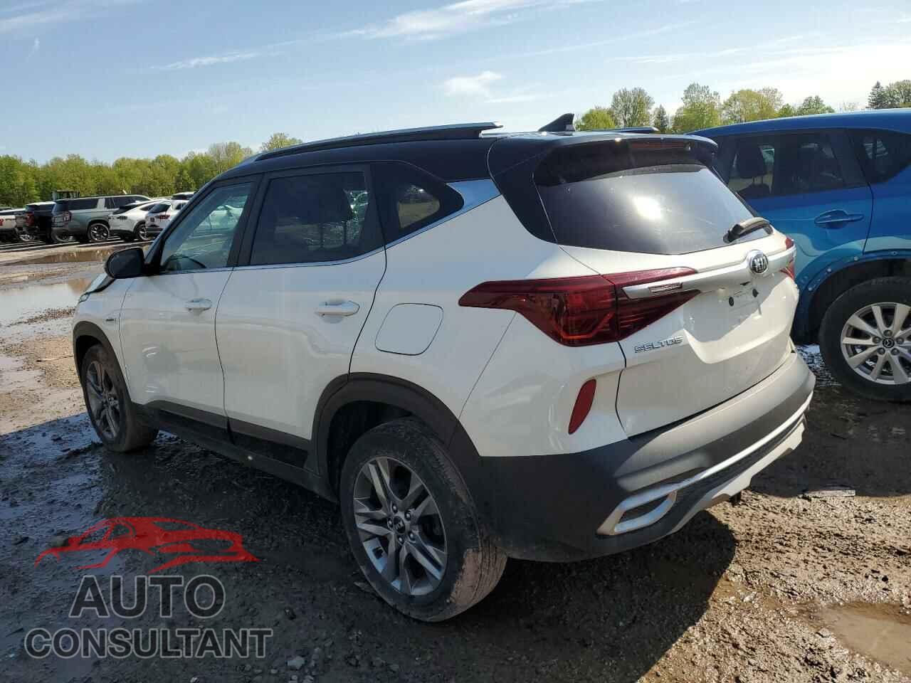 KIA SELTOS 2021 - KNDEUCAA8M7195782