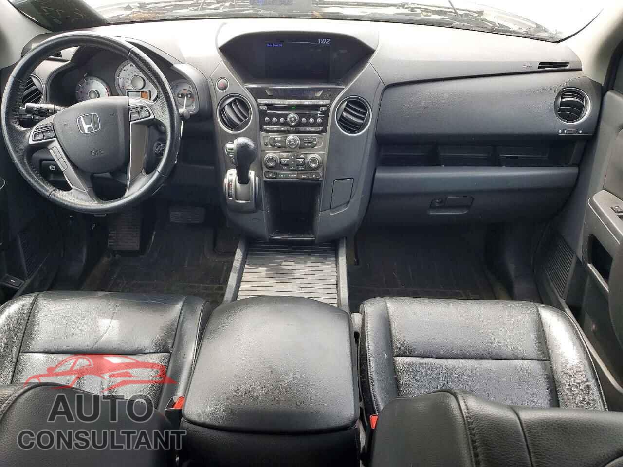 HONDA PILOT 2014 - 5FNYF4H50EB040547