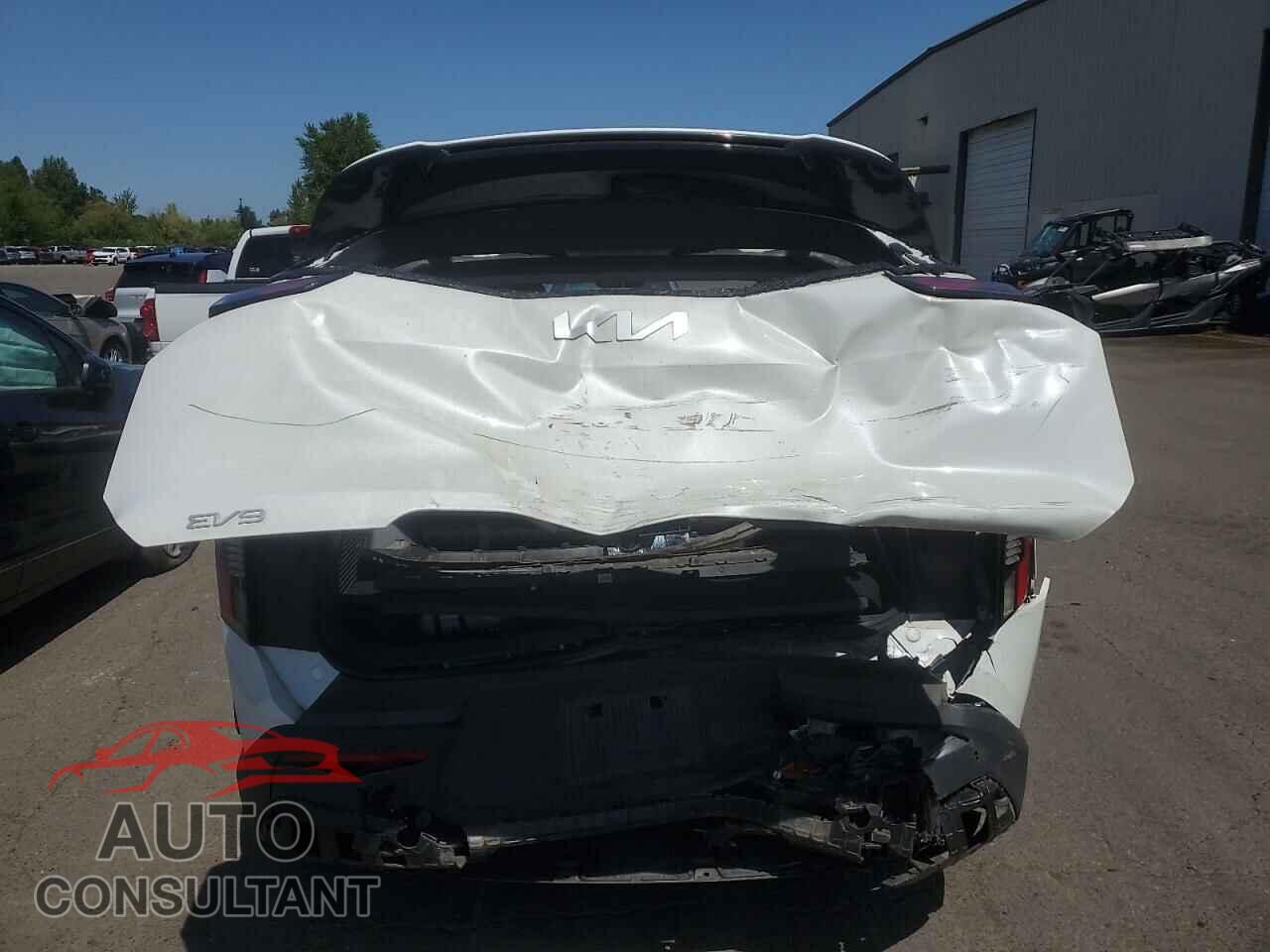 KIA EV9 WIND 2024 - KNDAFFS59R6043390