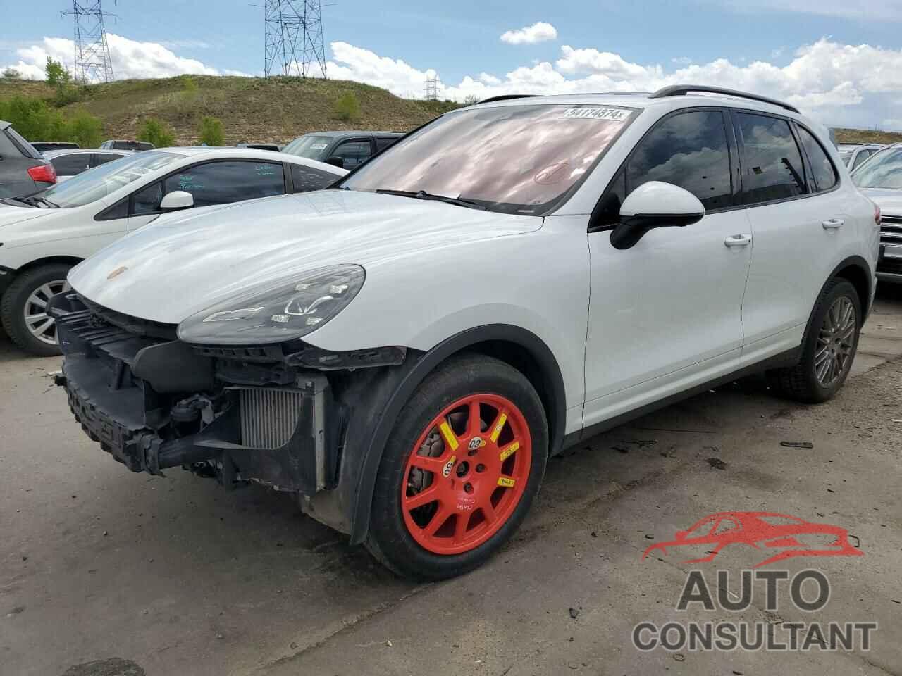 PORSCHE CAYENNE 2016 - WP1AB2A2XGLA93689