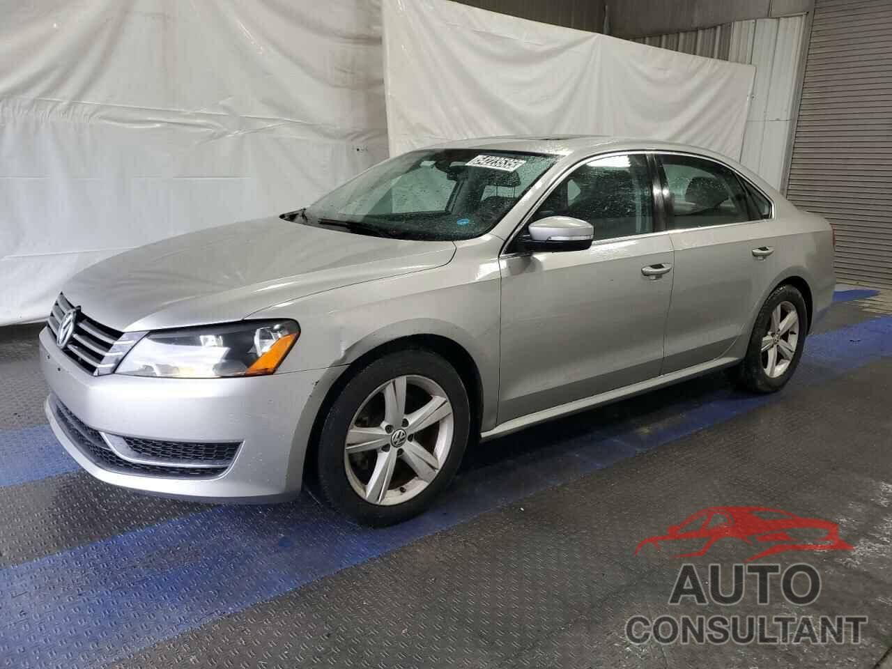 VOLKSWAGEN PASSAT 2013 - 1VWBP7A31DC079105