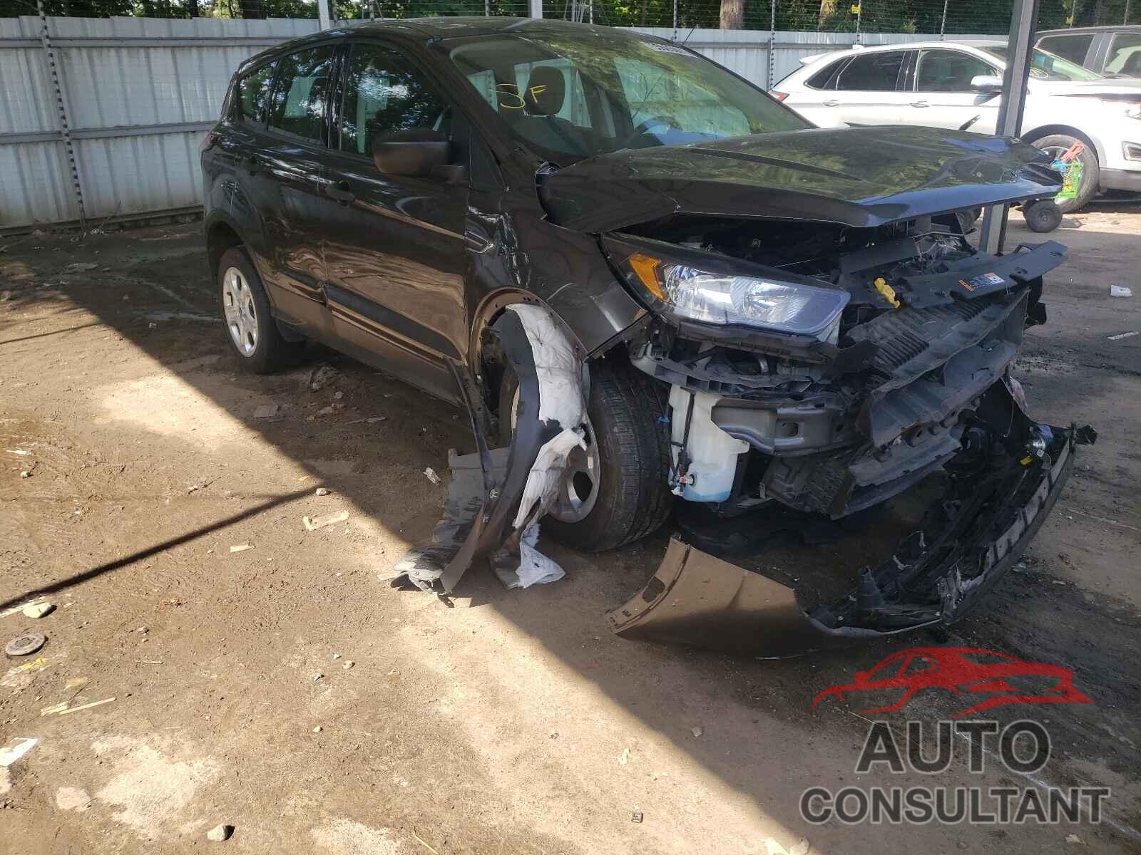 FORD ESCAPE 2018 - 1FMCU0F76JUB66969