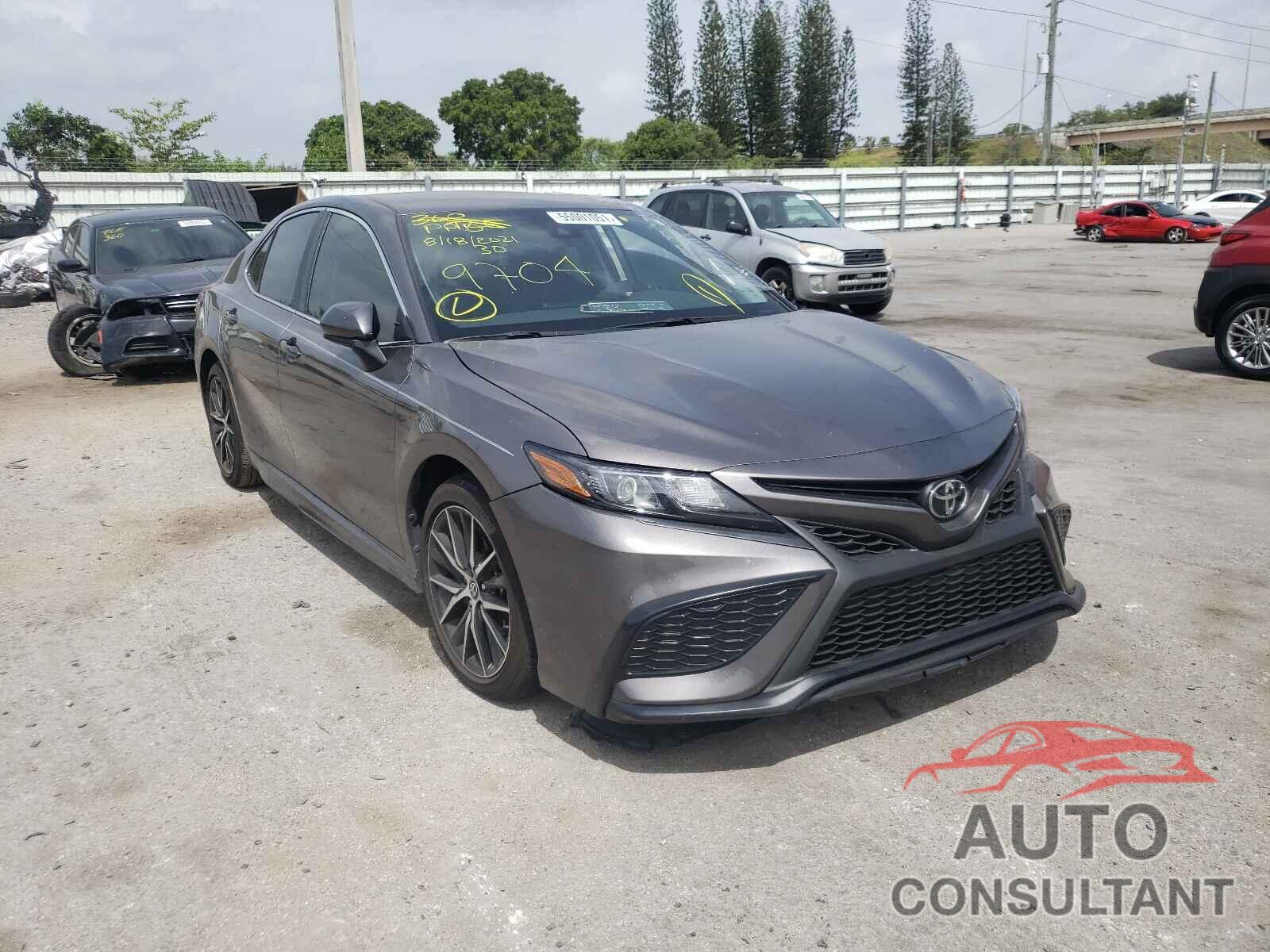 TOYOTA CAMRY 2021 - 4T1G11AK0MU459704