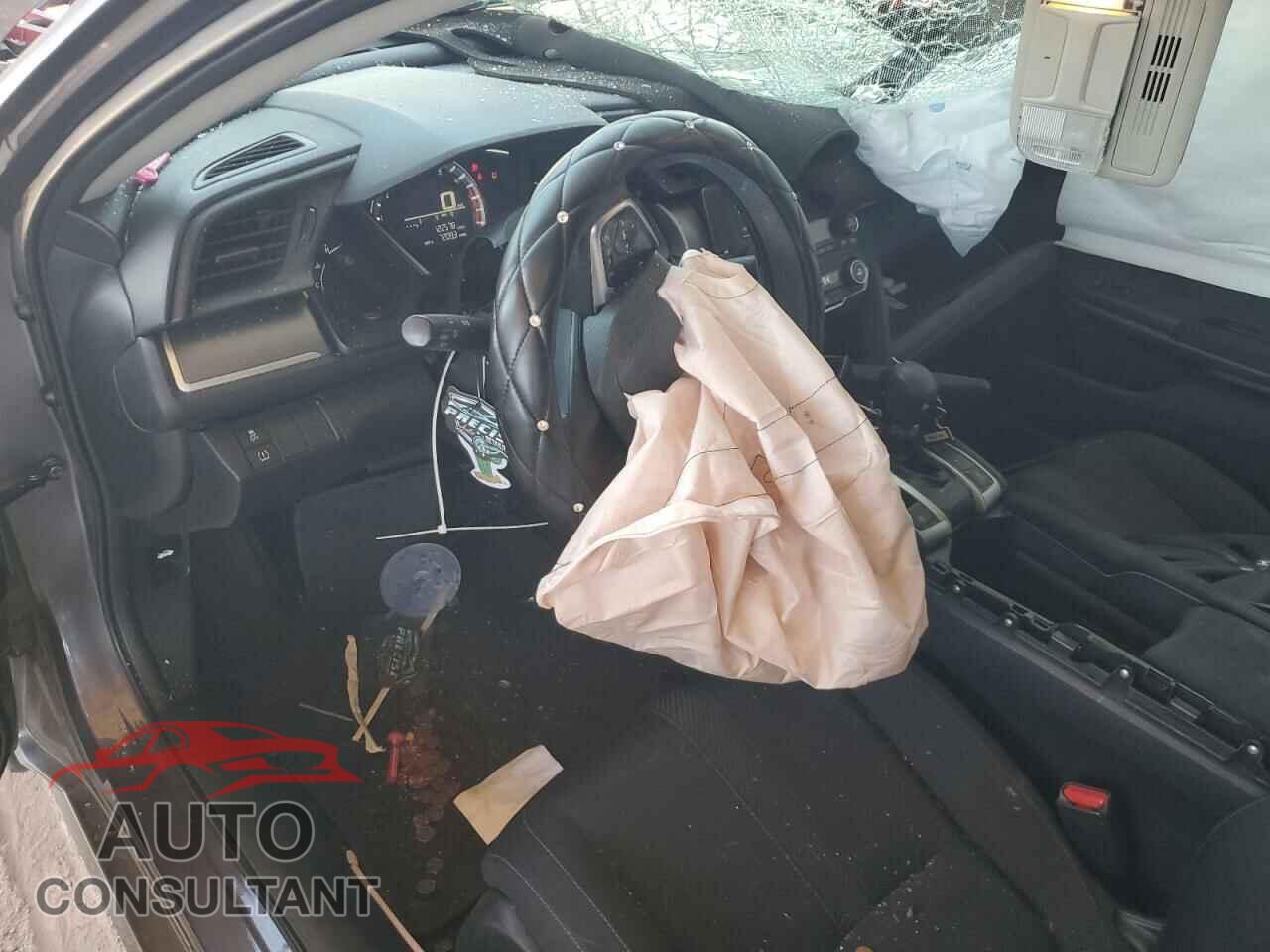 HONDA CIVIC 2018 - 19XFC2F58JE003897
