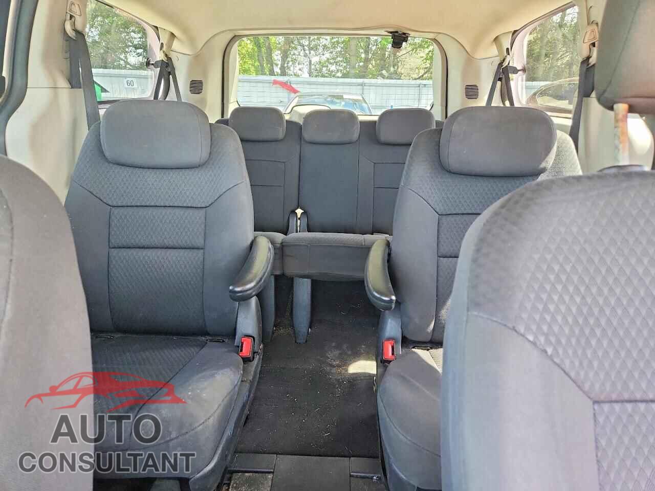 DODGE CARAVAN 2010 - 2D4RN4DEXAR181575