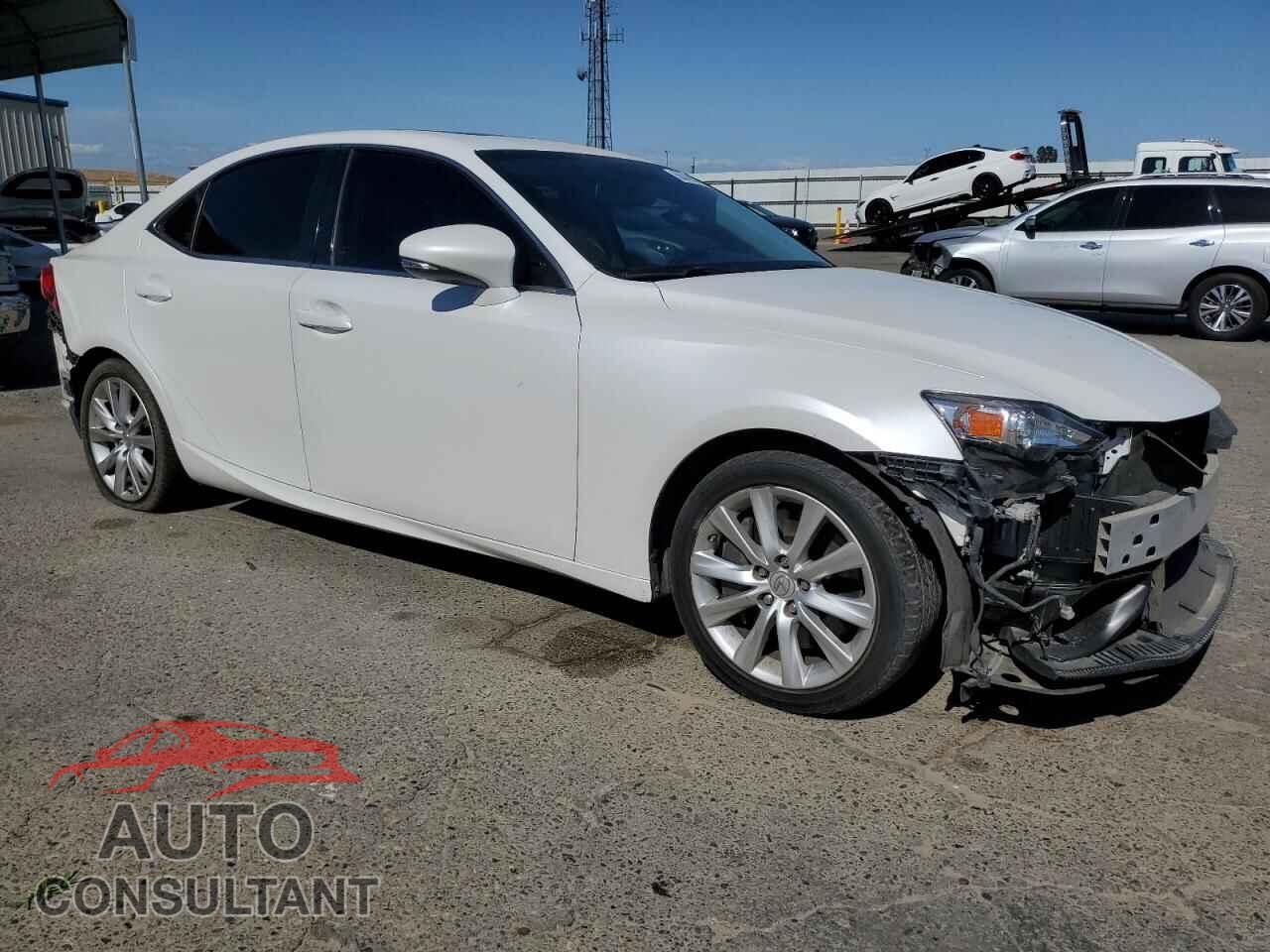 LEXUS IS 2016 - JTHBA1D22G5021872