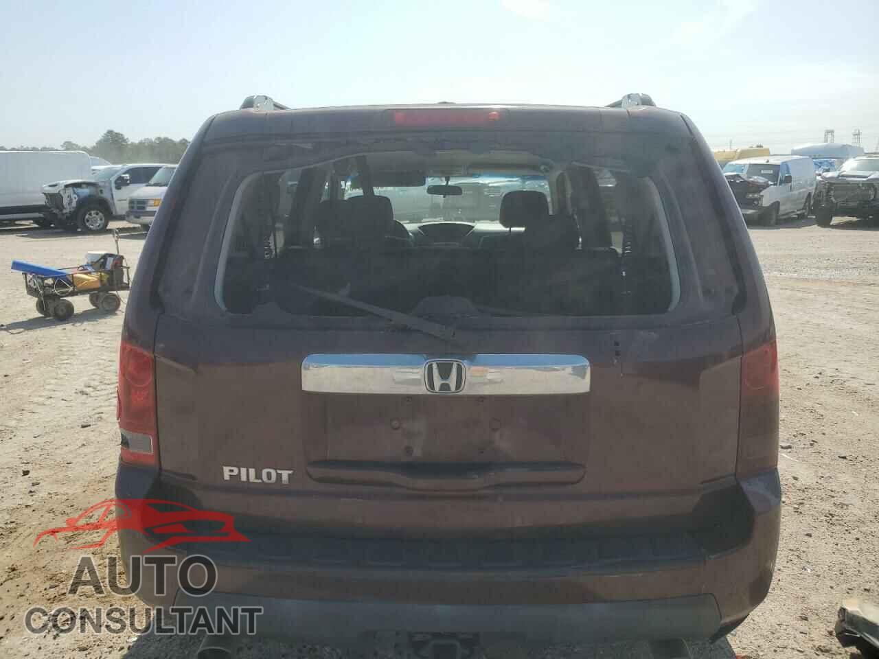 HONDA PILOT 2011 - 5FNYF3H48BB022343