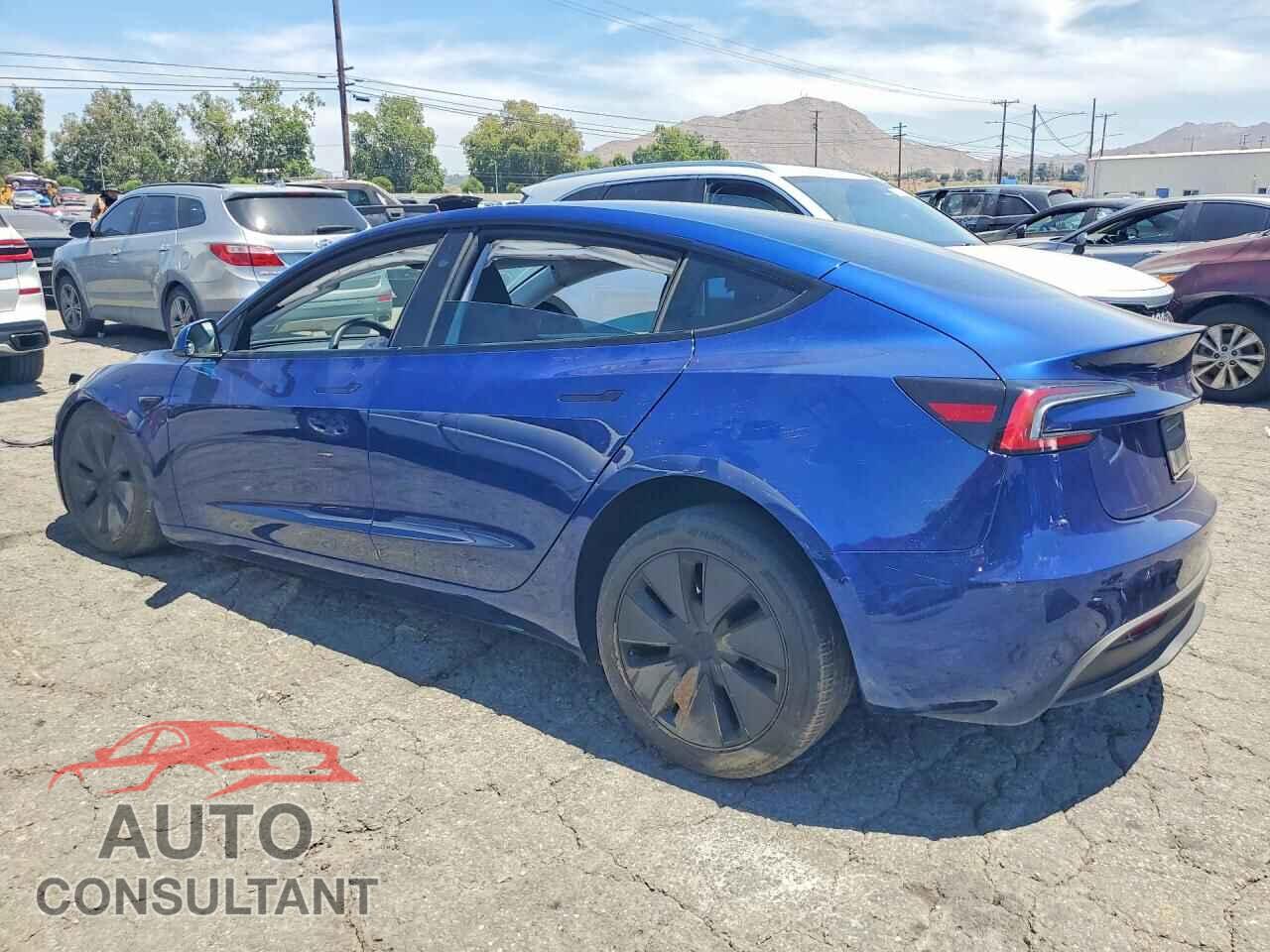 TESLA MODEL 3 2024 - 5YJ3E1EB9RF724606