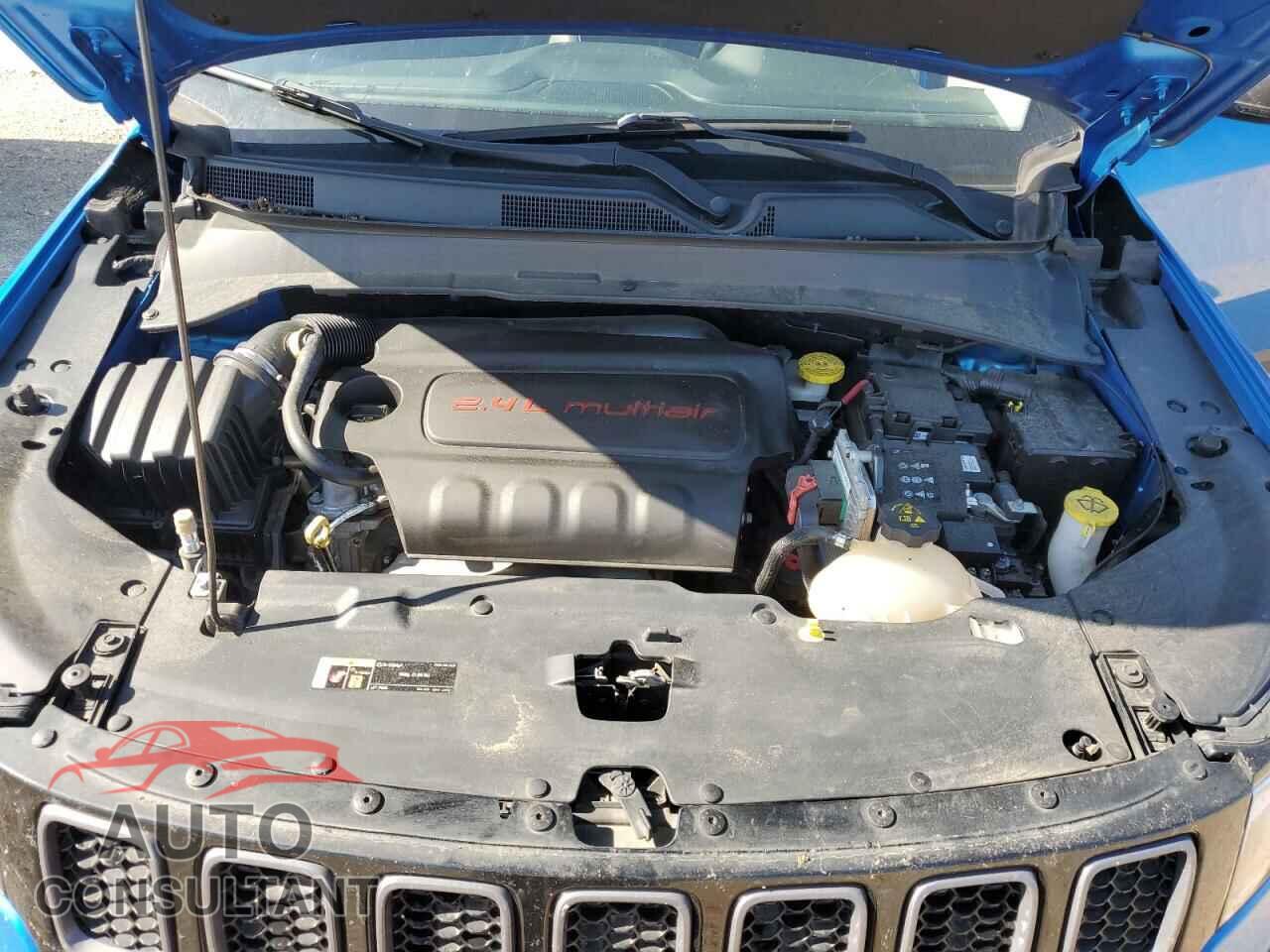 JEEP COMPASS 2018 - 3C4NJDDB2JT178485