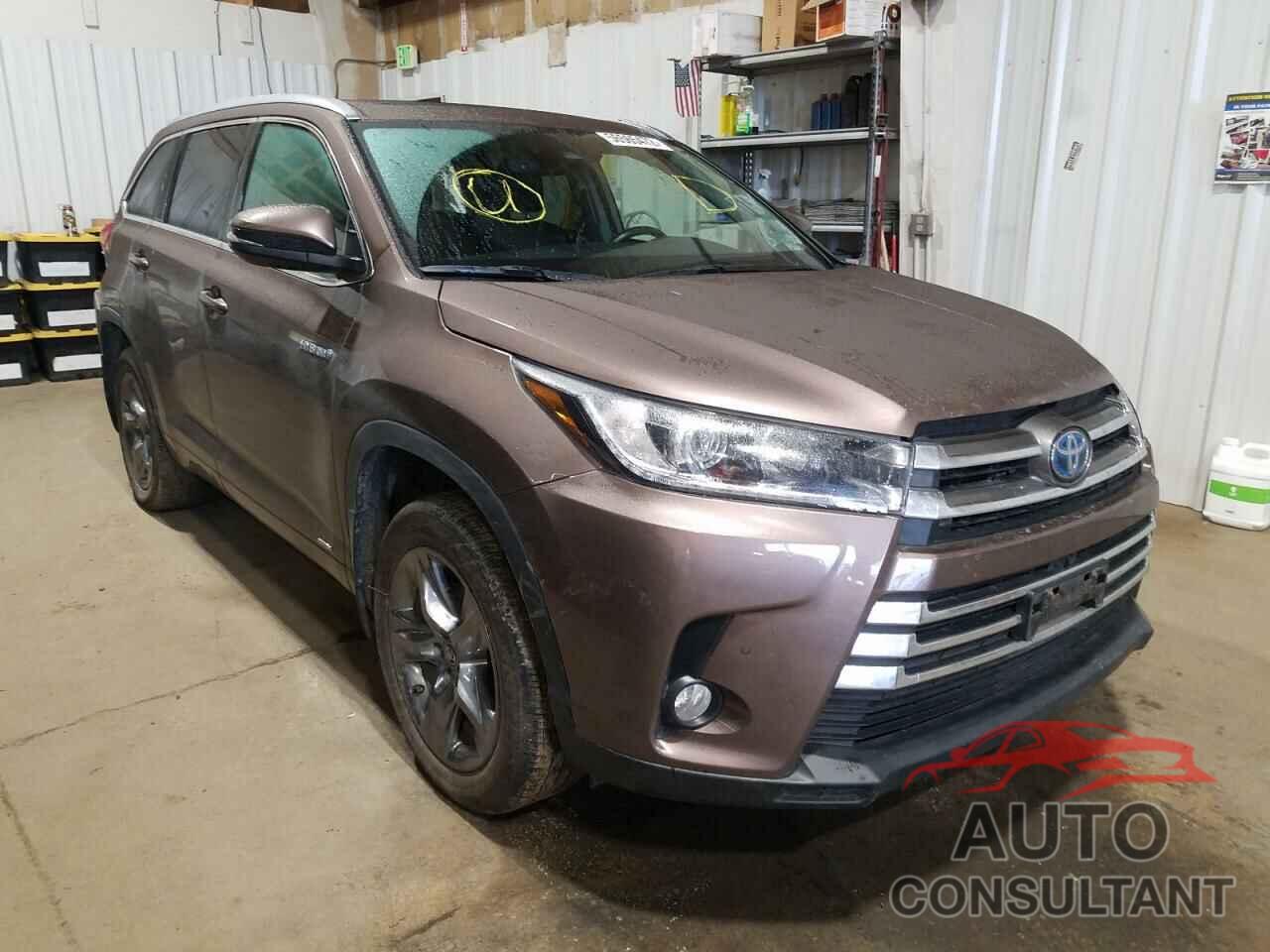 TOYOTA HIGHLANDER 2018 - 5TDDGRFH3JS049092