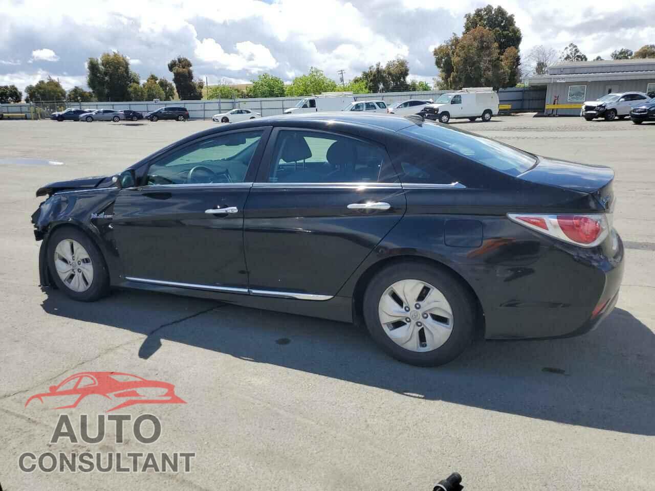 HYUNDAI SONATA 2014 - KMHEC4A47EA113253