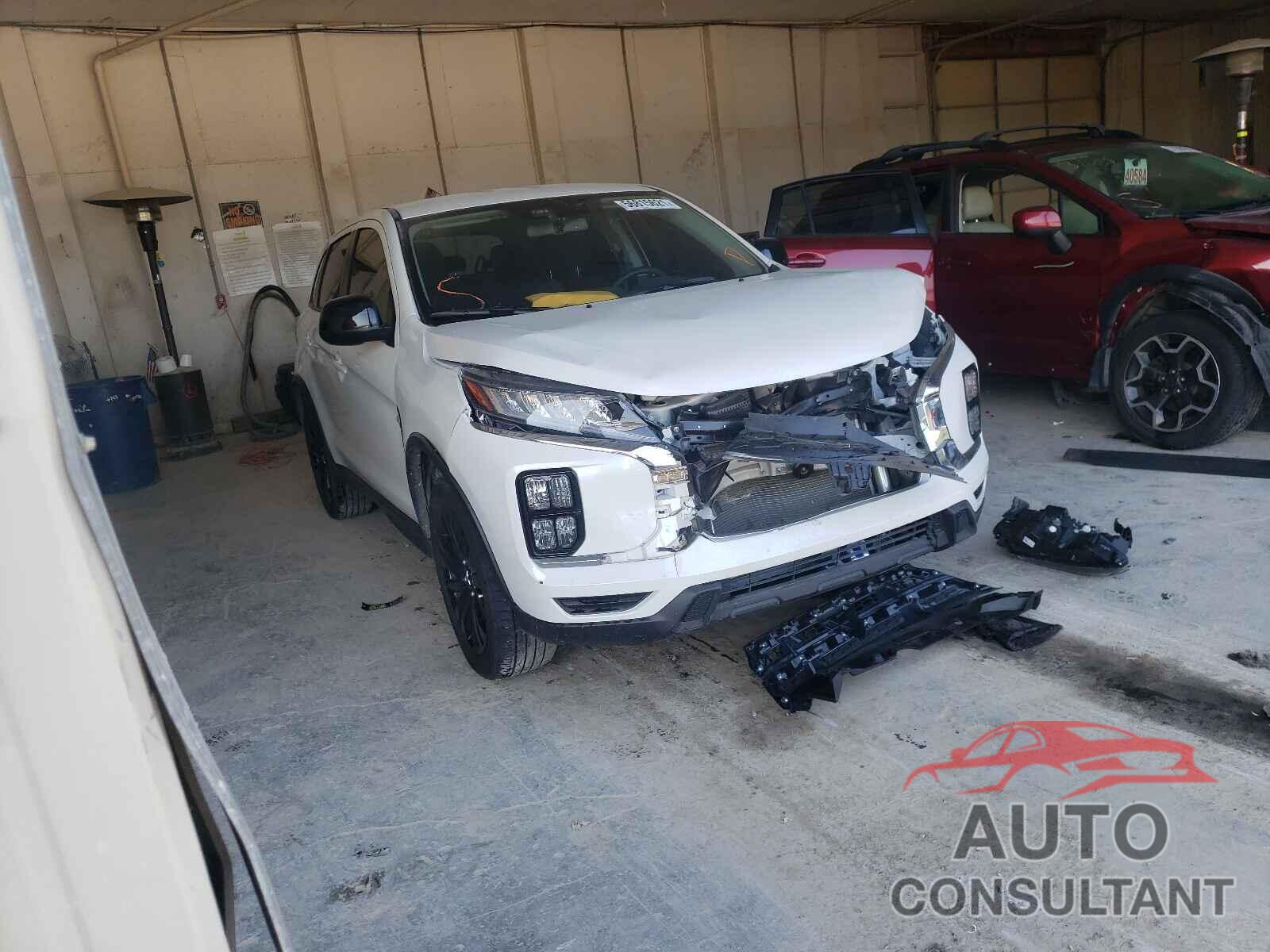 MITSUBISHI OUTLANDER 2021 - JA4APUAU9MU005232