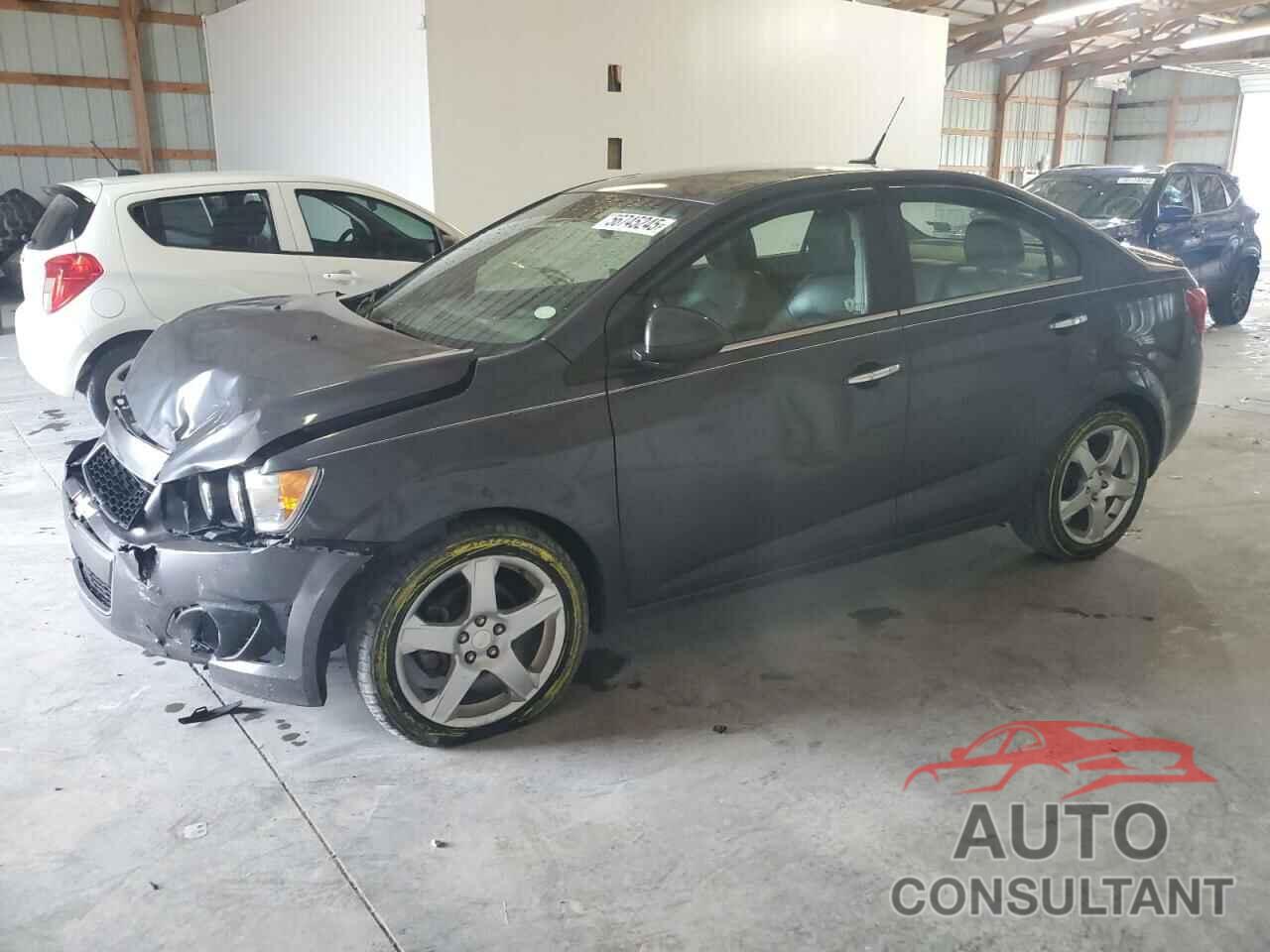 CHEVROLET SONIC 2013 - 1G1JE5SB5D4187387