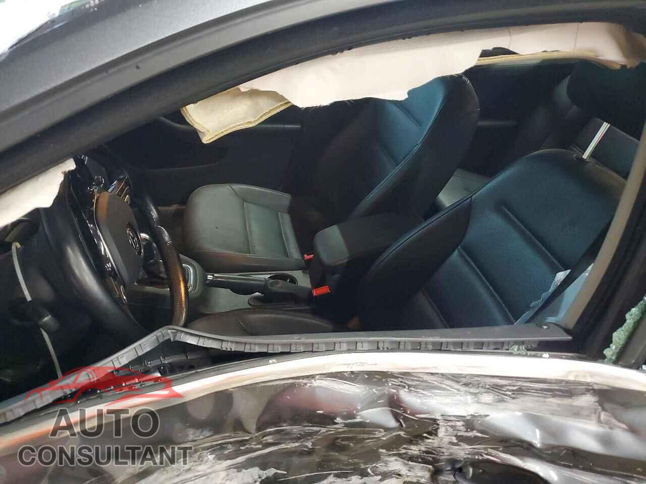 VOLKSWAGEN JETTA 2017 - 3VWDB7AJ8HM221122
