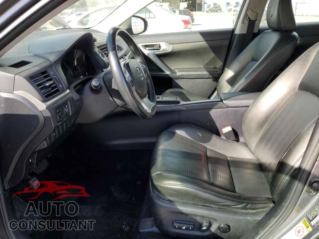 LEXUS CT 200 2012 - JTHKD5BH5C2117920