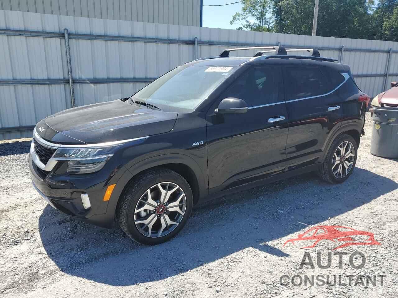 KIA SELTOS 2023 - KNDETCA29P7442646
